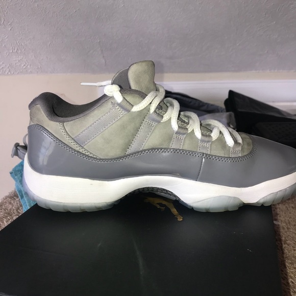 Cool gray Jordan 11 lows - Picture 2 of 8